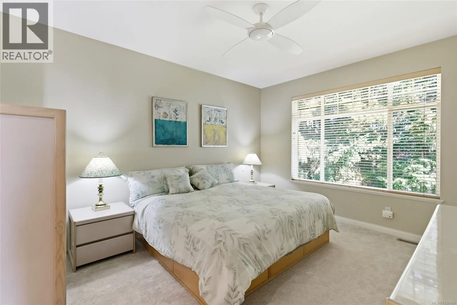 1377 Cape Cod Dr