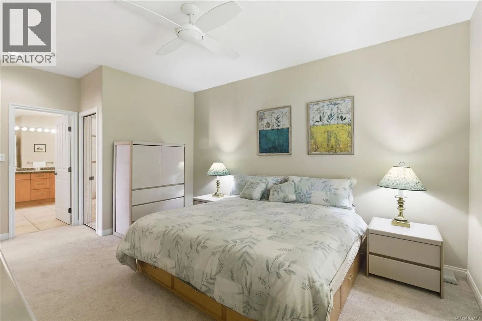 1377 Cape Cod Dr