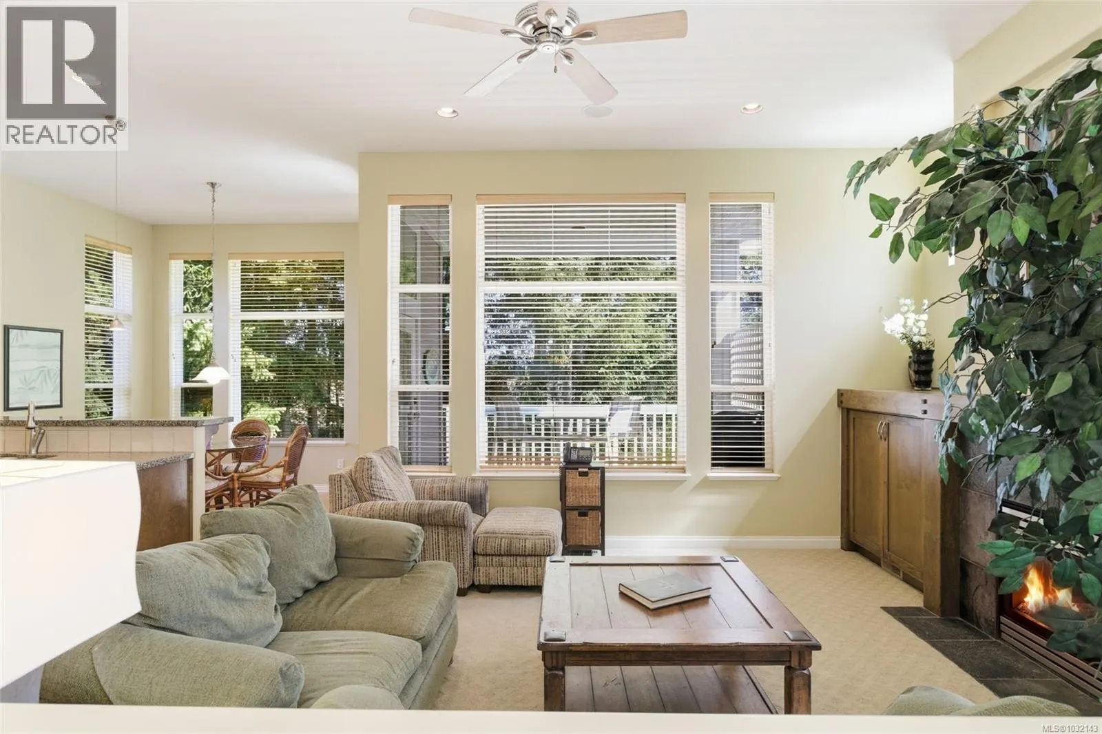 1377 Cape Cod Dr