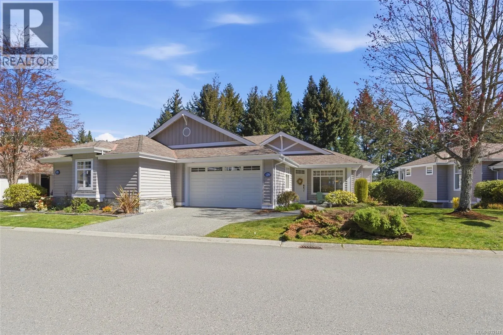 1377 Cape Cod Dr