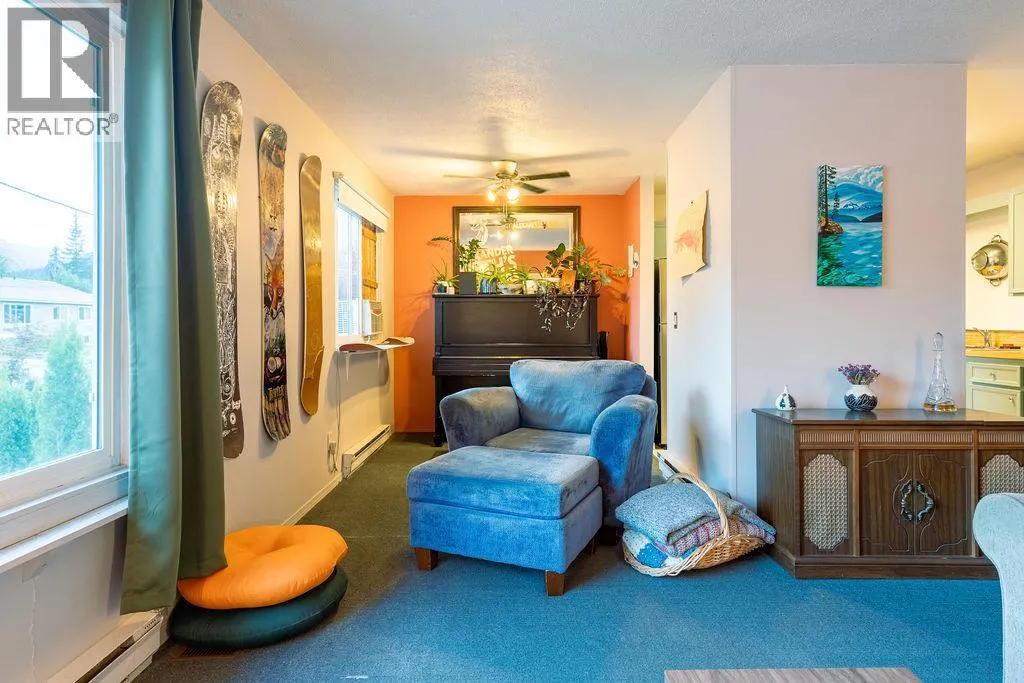 200 Viers Crescent