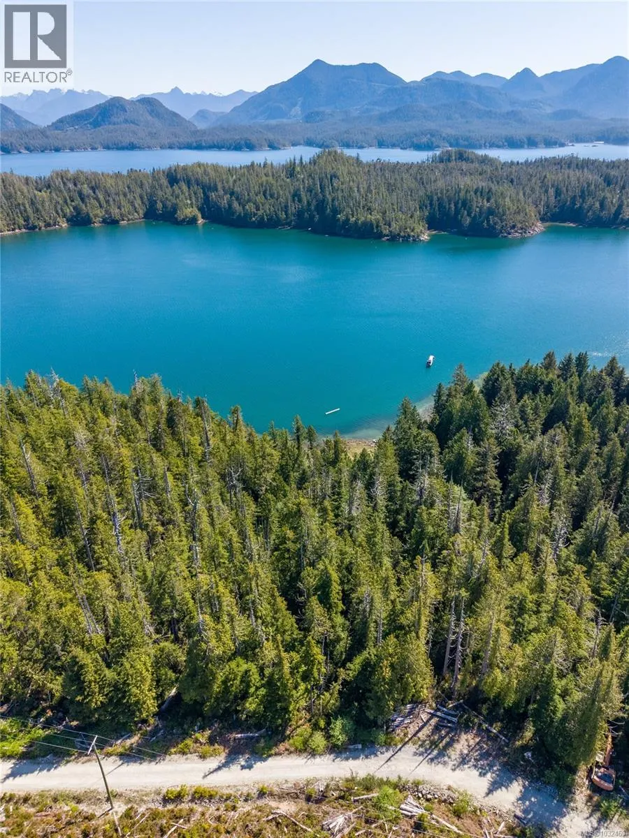 7 Hot Springs Cove