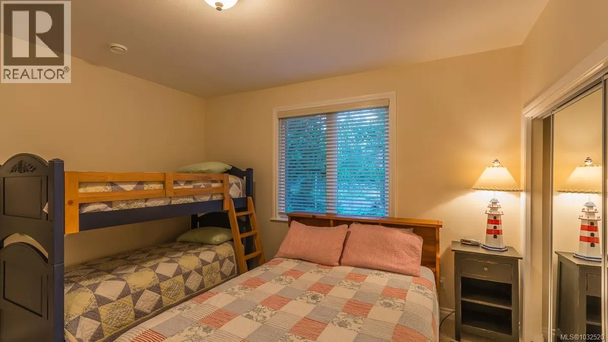 1895 Widgeon Rd