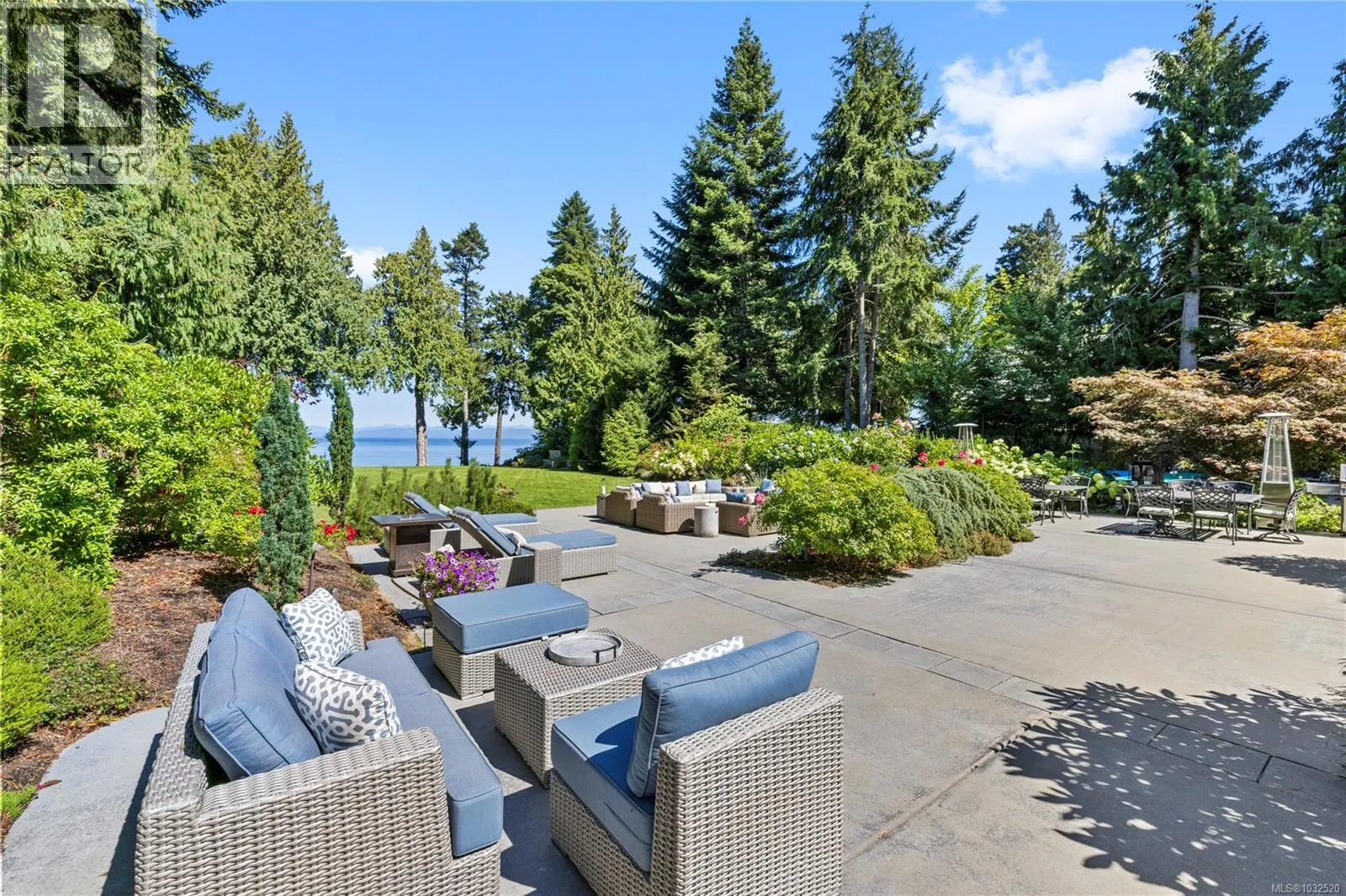 1895 Widgeon Rd