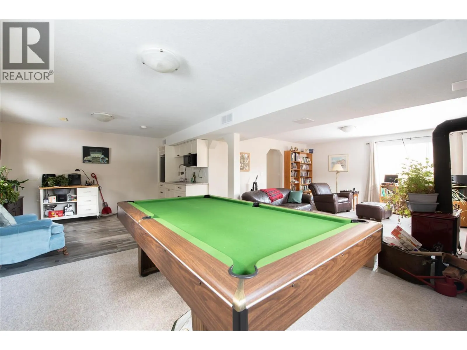 9292 Kokanee Road
