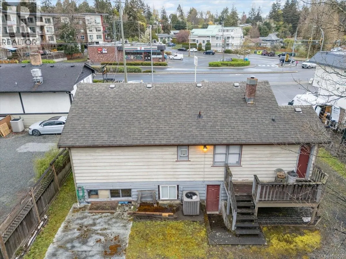 1605 Bowen Rd