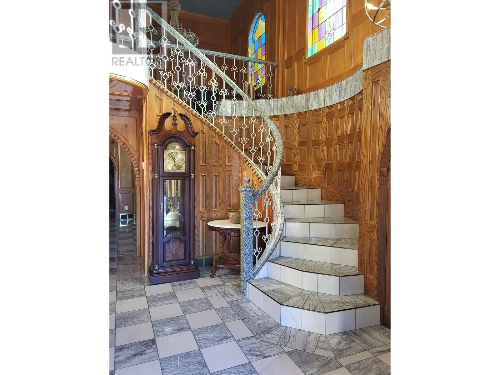 327 Carmel Crescent