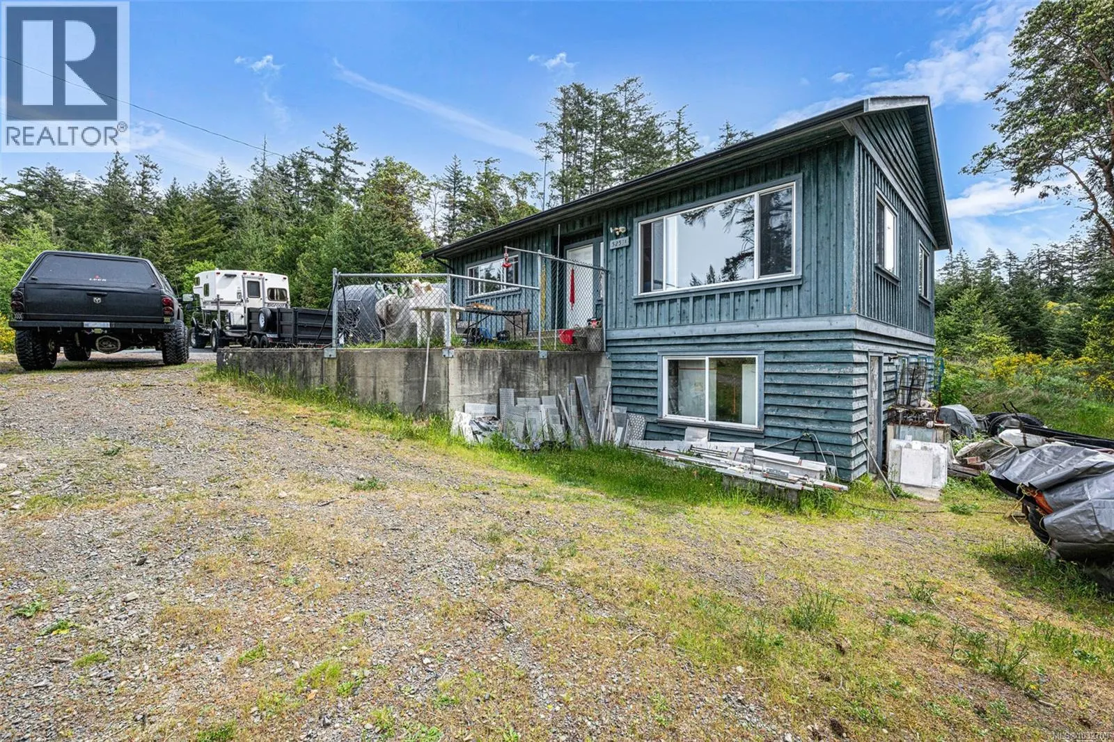5251 Rocky Point Rd