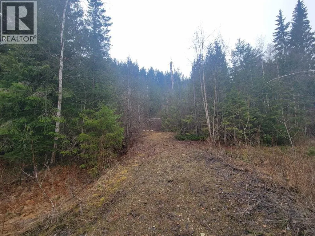 28 Gardom Lake Road