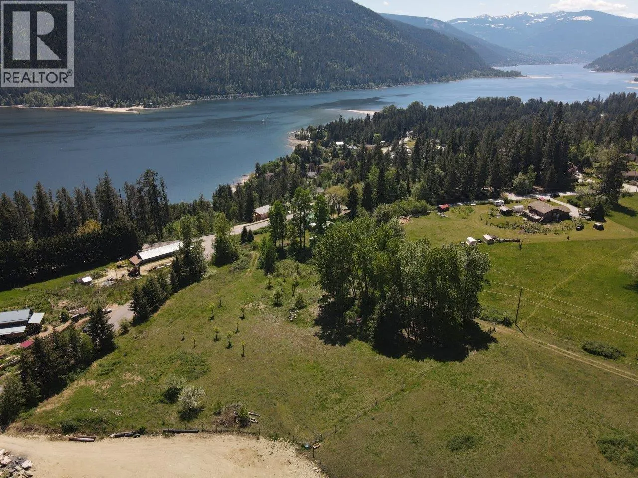 Lot B (Plan 26066) KENIRIS Road