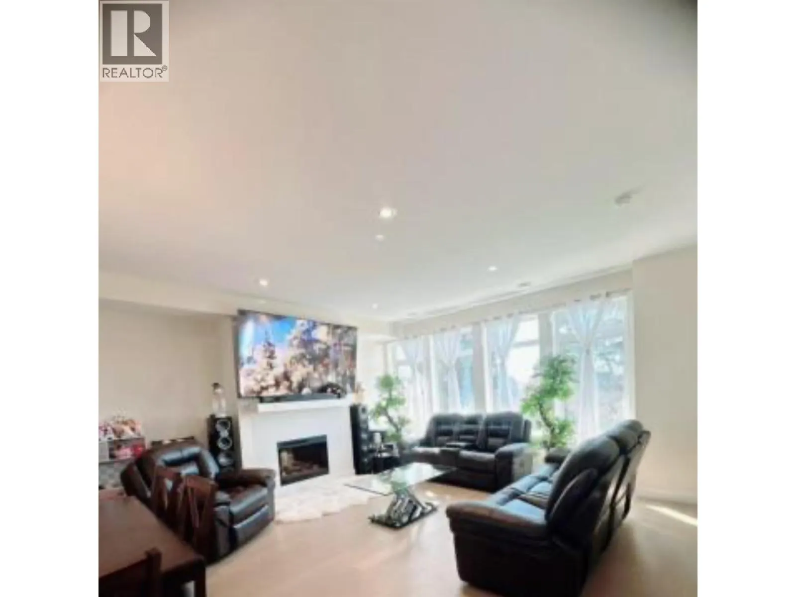 1102 Cameron Avenue Unit# 26