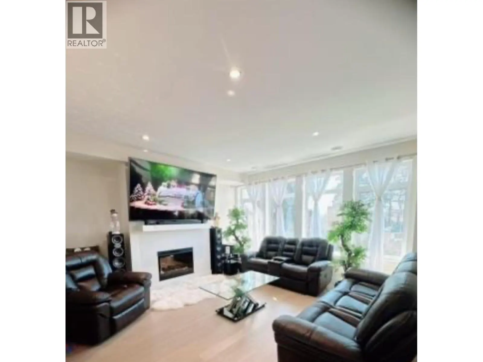 1102 Cameron Avenue Unit# 26