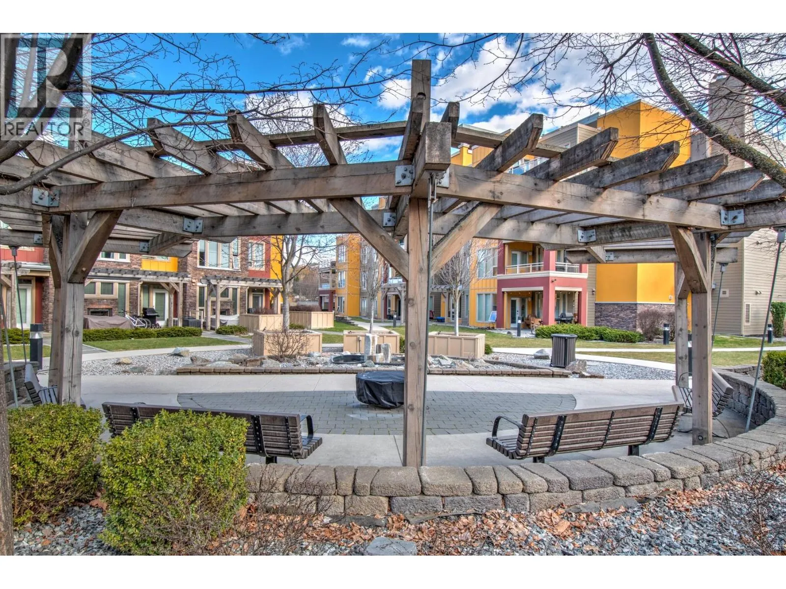 7343 Okanagan Landing Road Unit# 2402