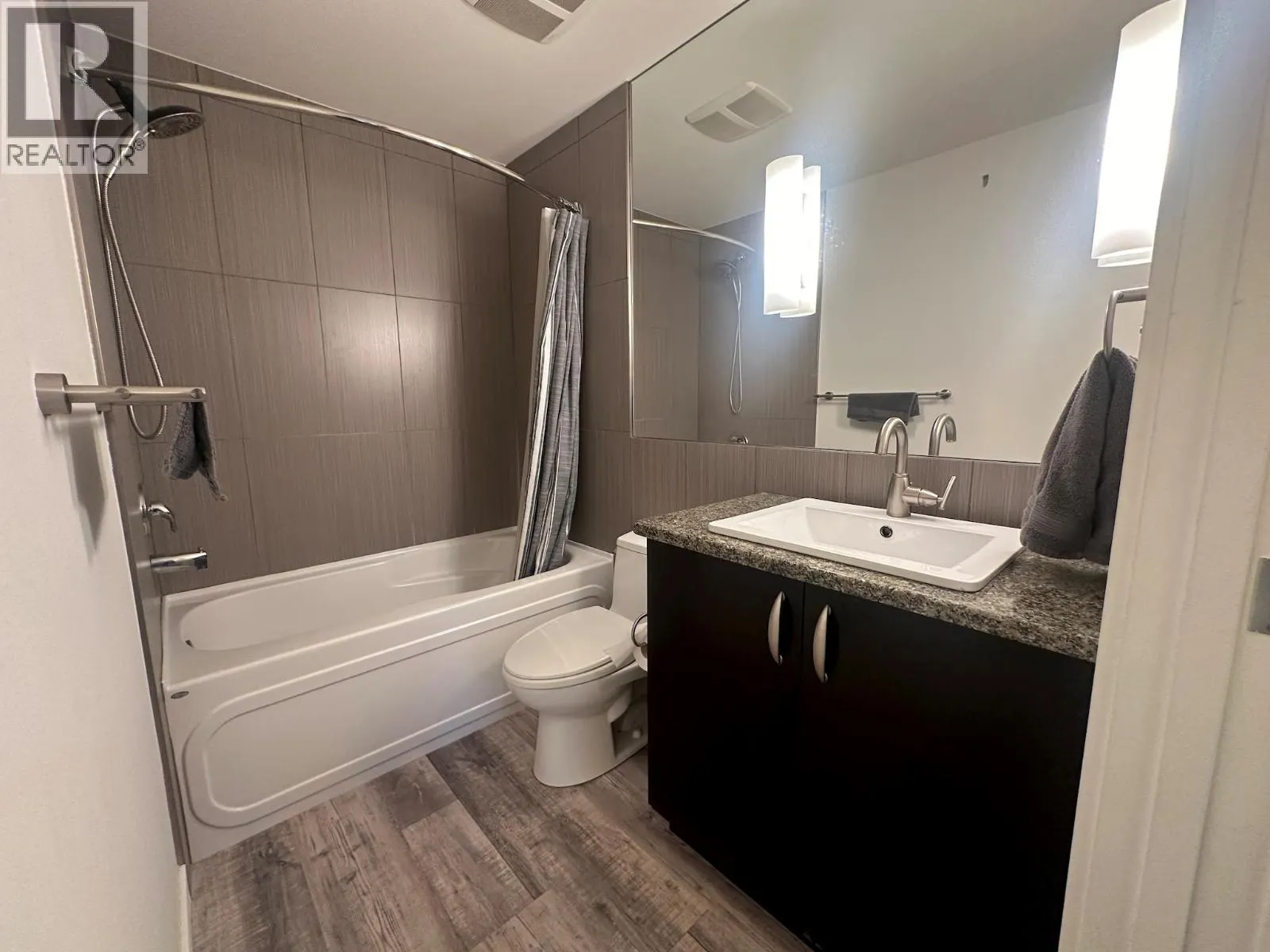 7343 Okanagan Landing Road Unit# 2402
