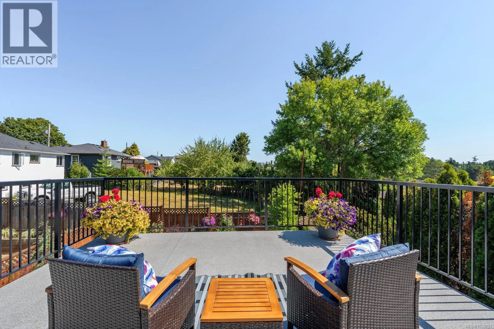 1158 Craigflower Rd