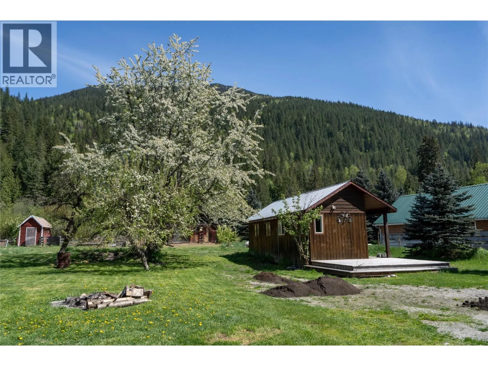 1918 Camozzi Road