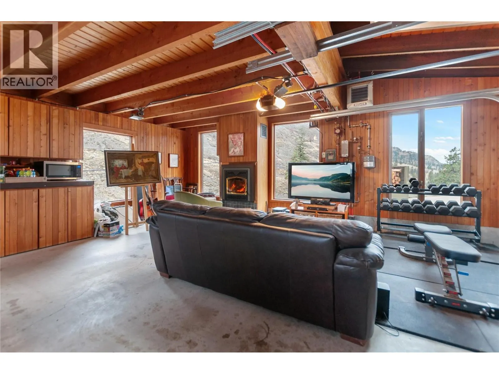 264 EASTSIDE Road