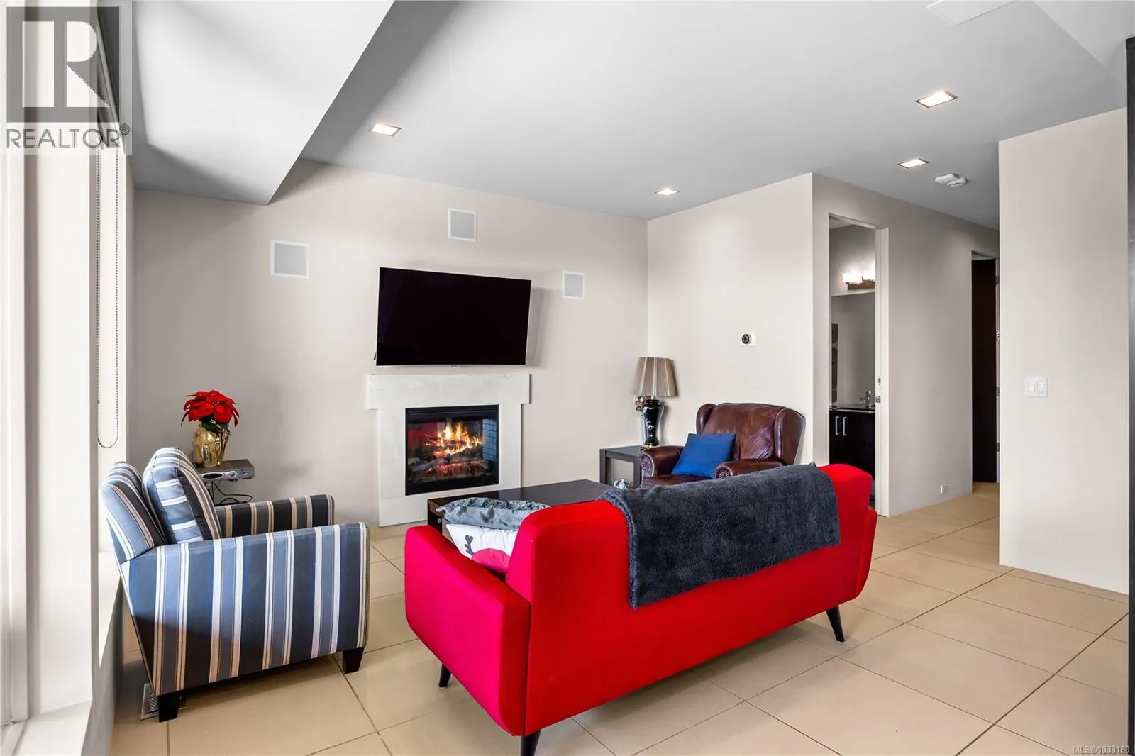 3716 Belaire Dr