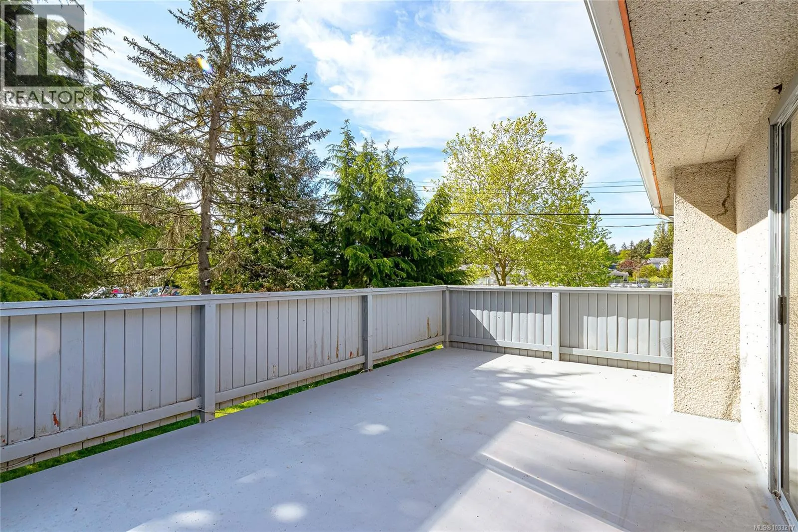 14 Kingham Pl
