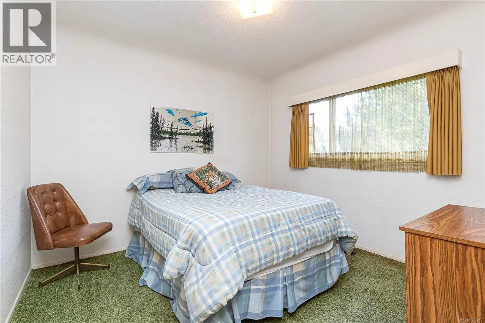 14 Kingham Pl
