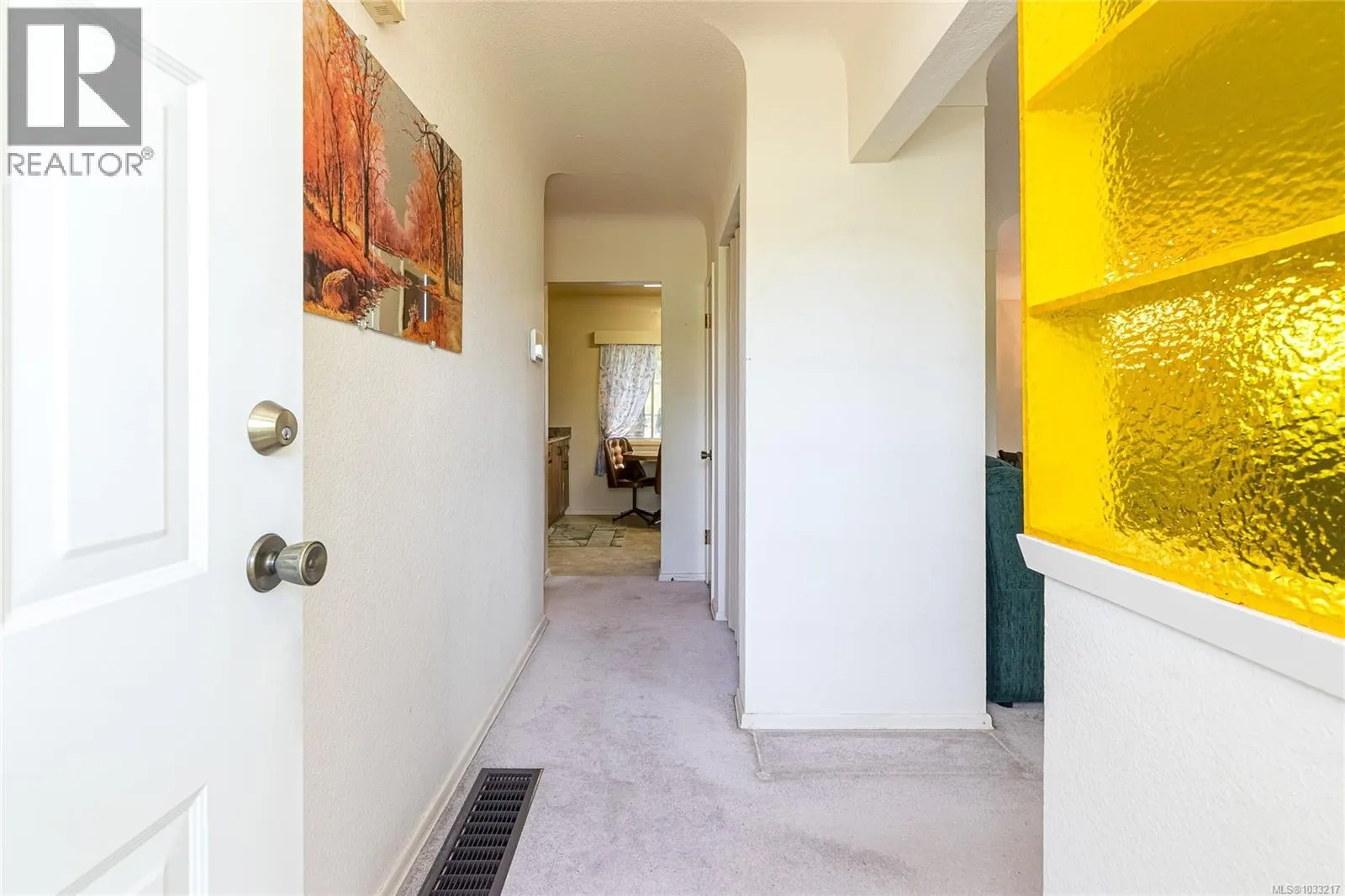 14 Kingham Pl