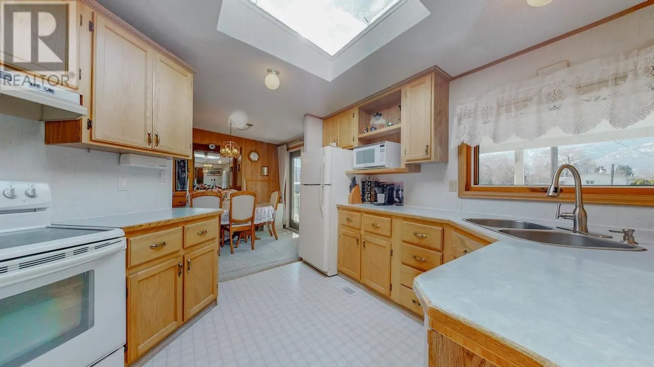 129 Walnut Place