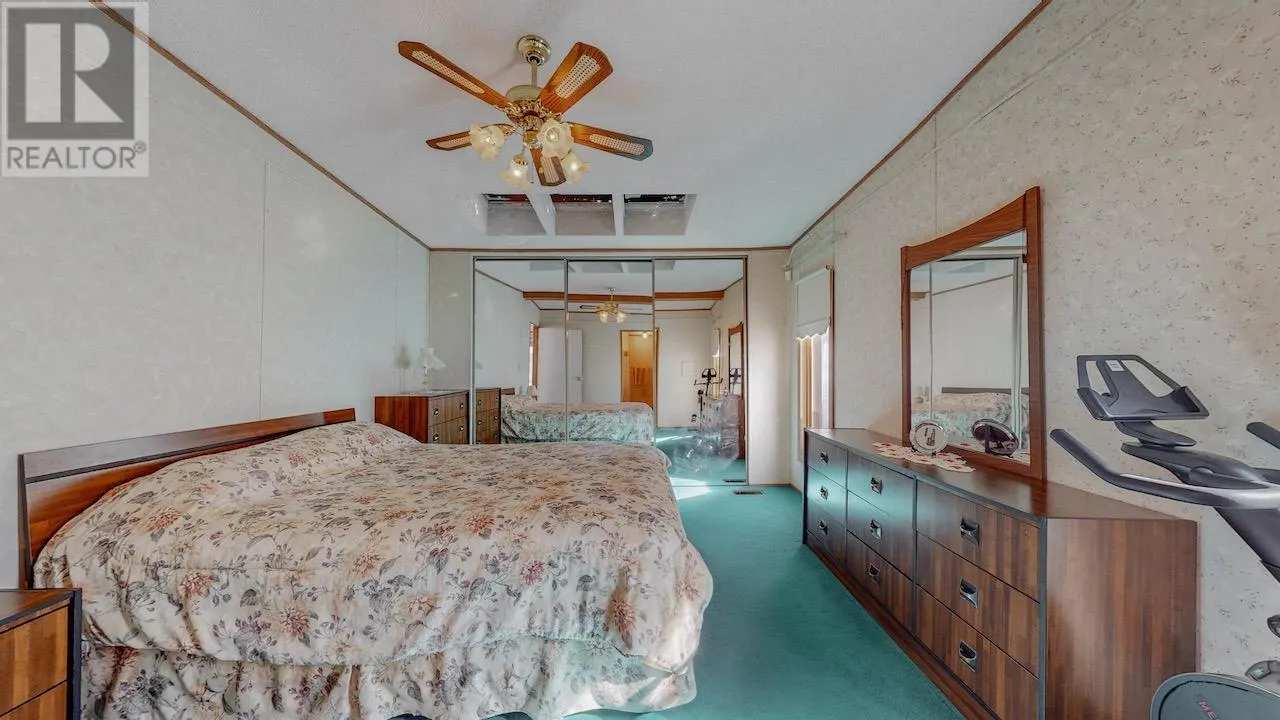129 Walnut Place