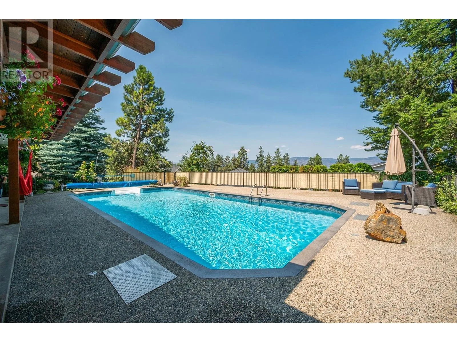 514 Hawes Court