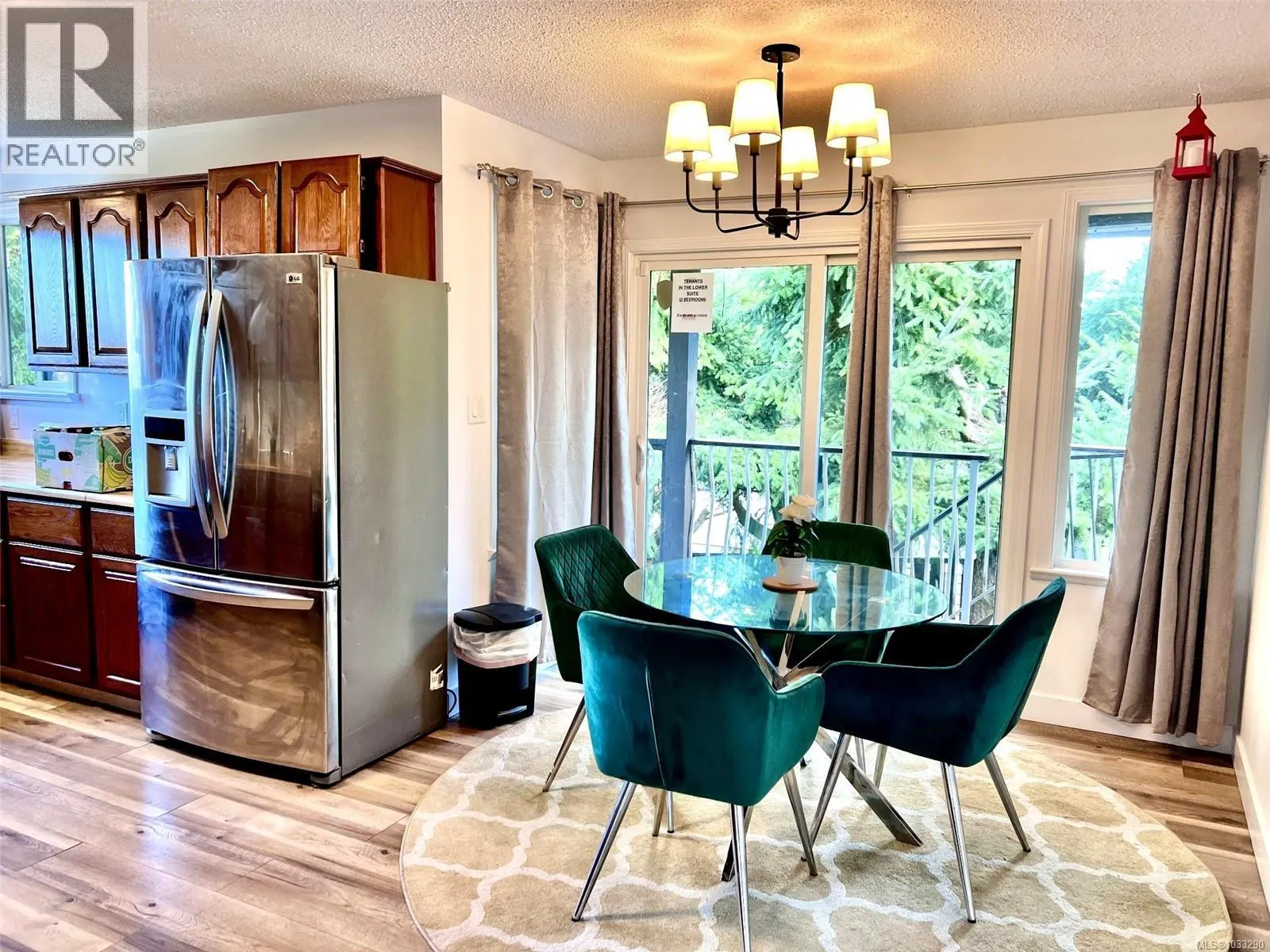 5560 Oceanview Terr