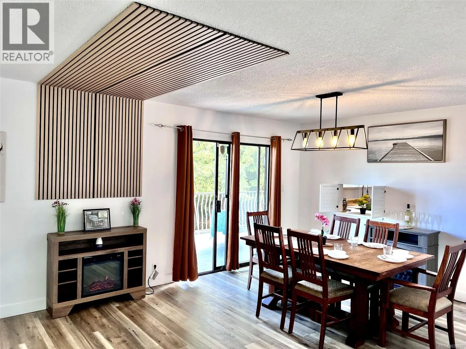 5560 Oceanview Terr