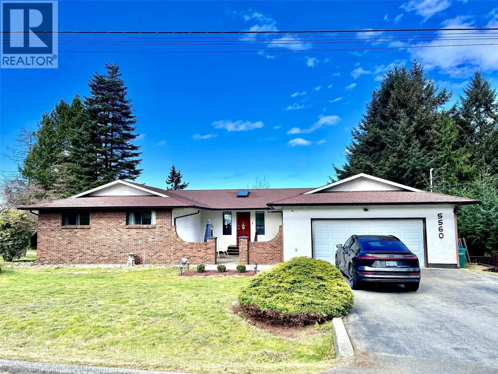 5560 Oceanview Terr