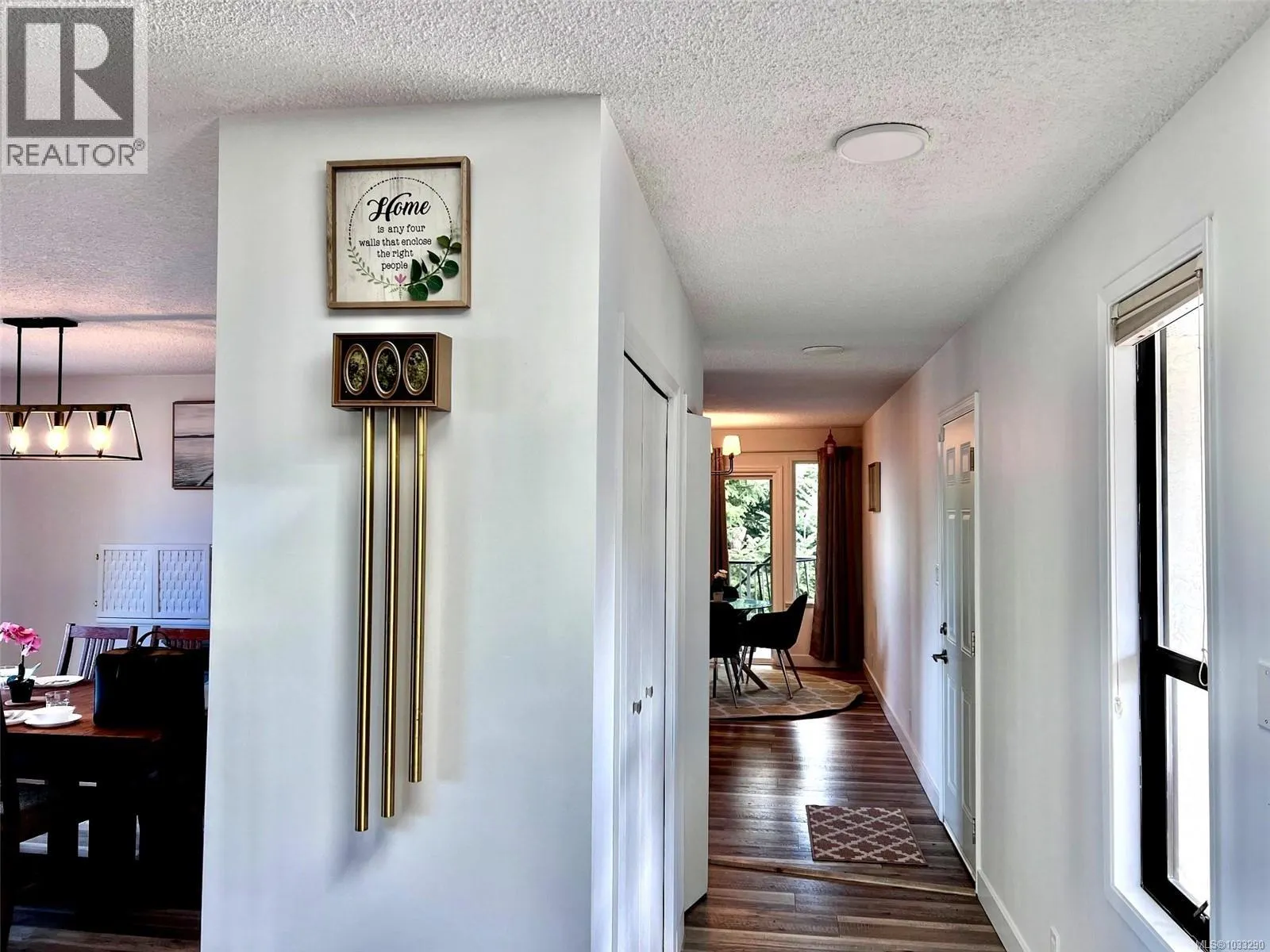 5560 Oceanview Terr