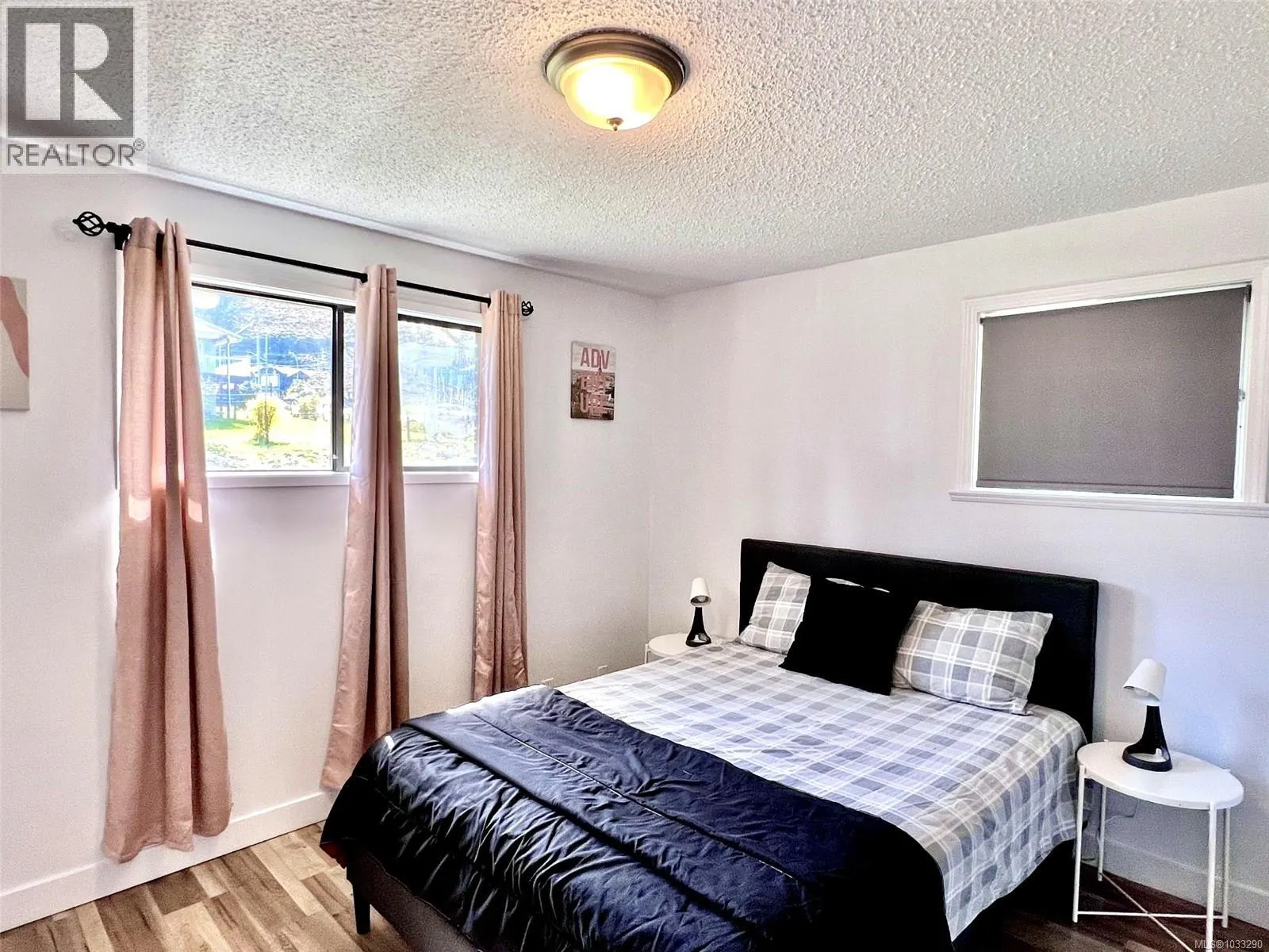5560 Oceanview Terr