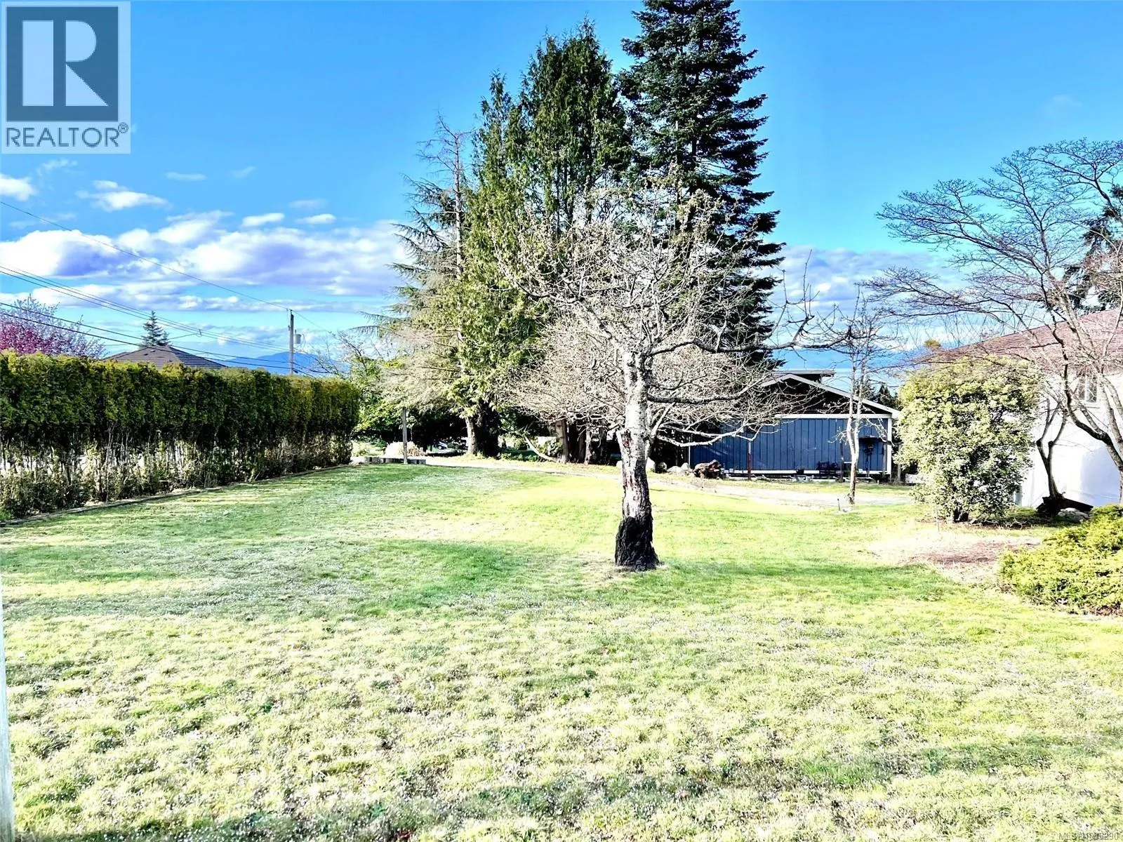 5560 Oceanview Terr
