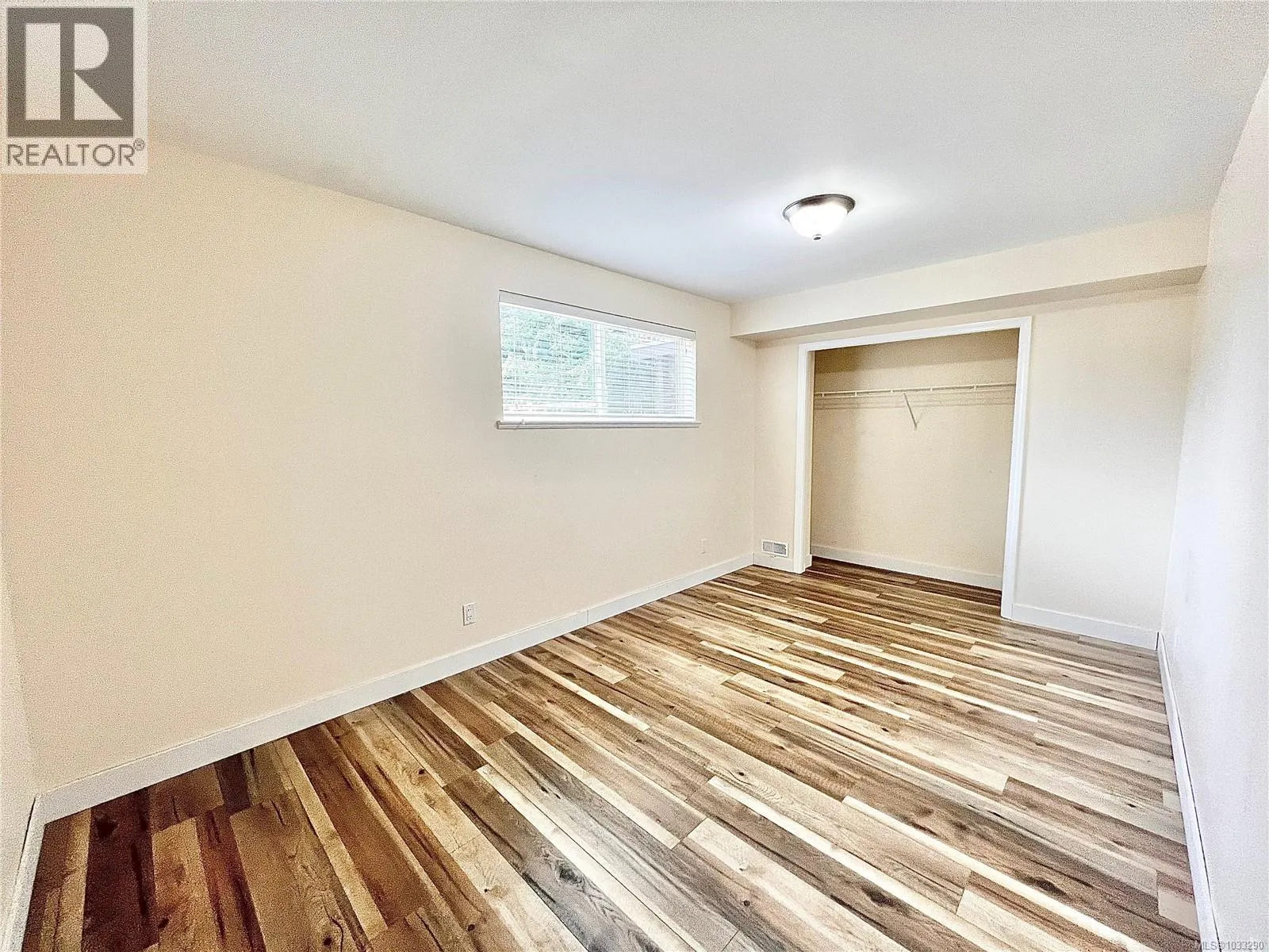 5560 Oceanview Terr