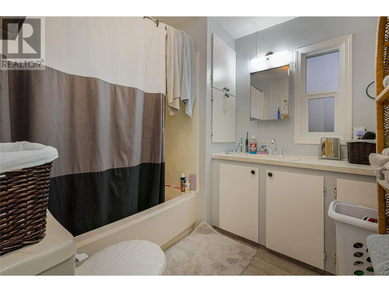 649 Lee Road Unit# 1,2,3