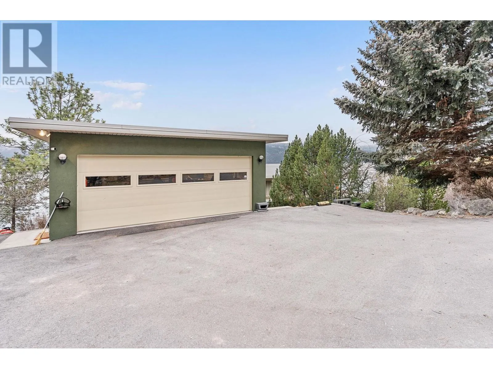14450 Carrs Landing Road