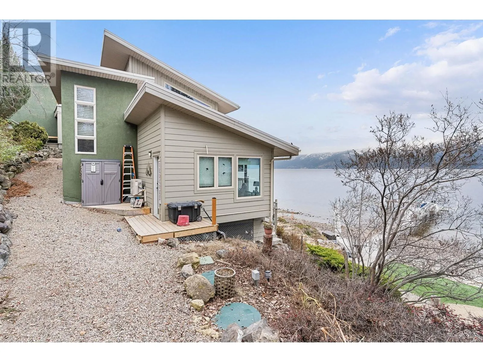 14450 Carrs Landing Road