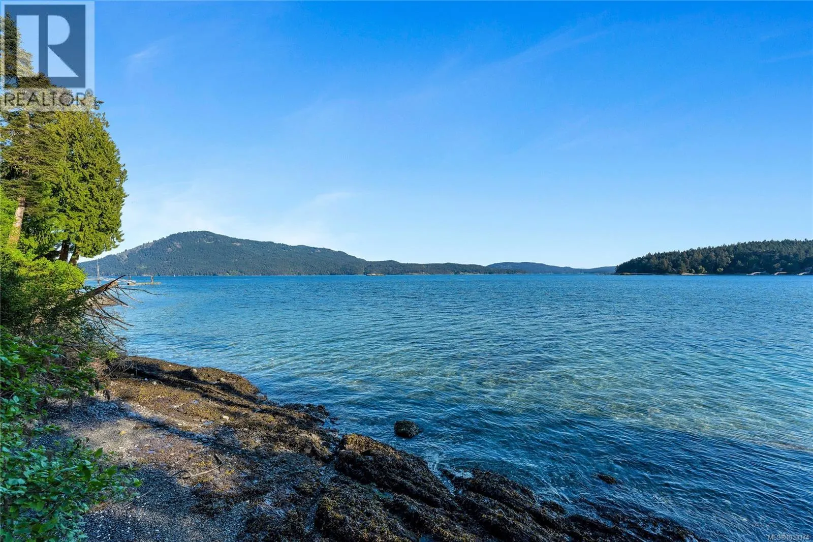 1676 Lands End Rd