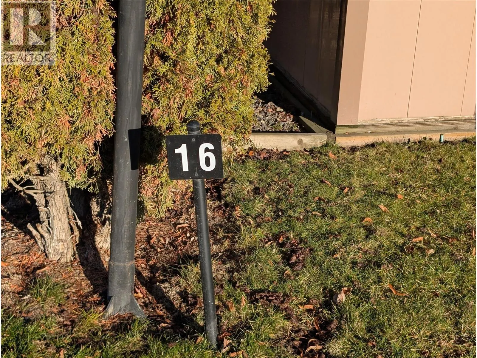 8000 Highland Road Unit# 16