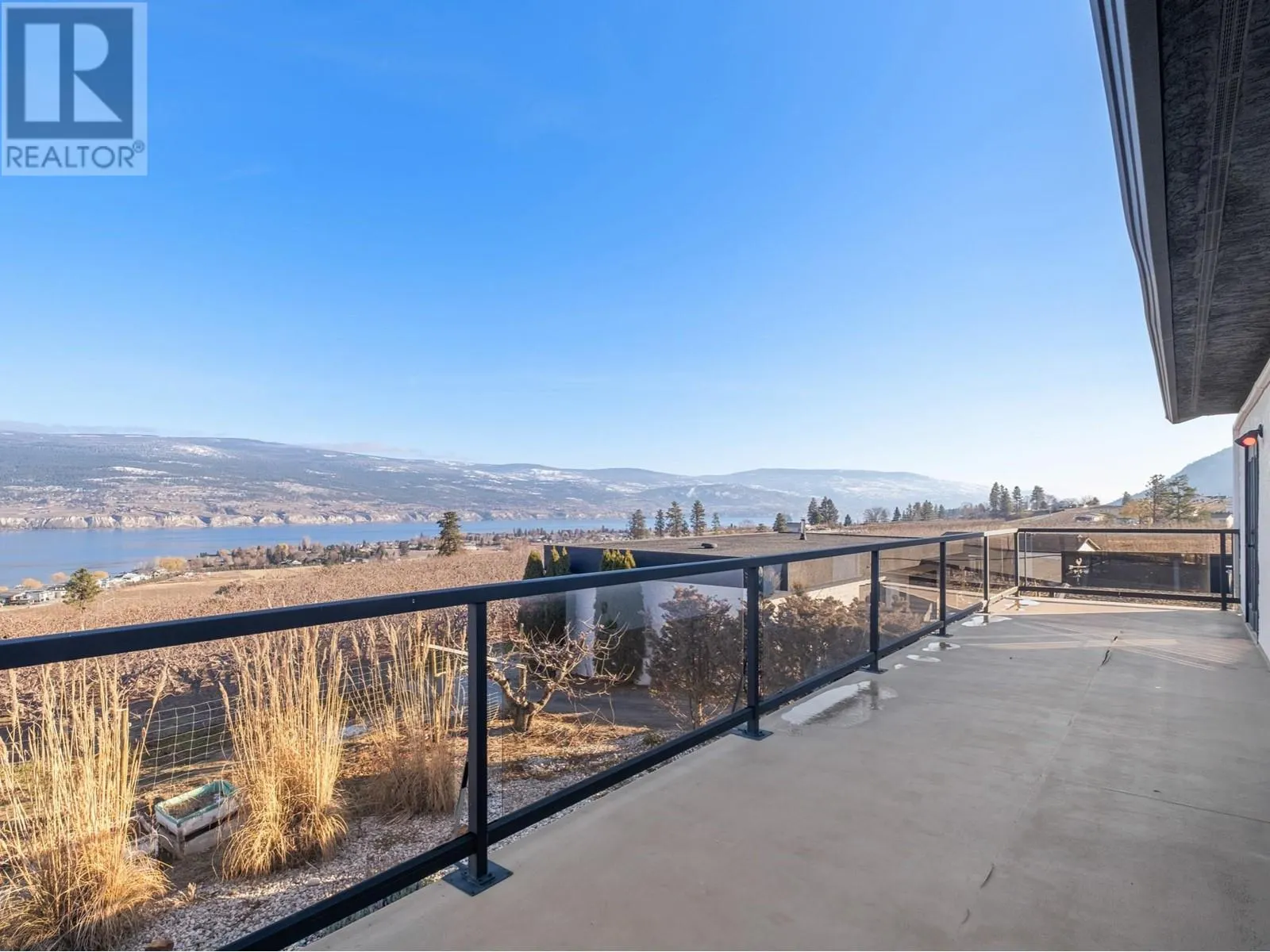 8211 Front Bench Road