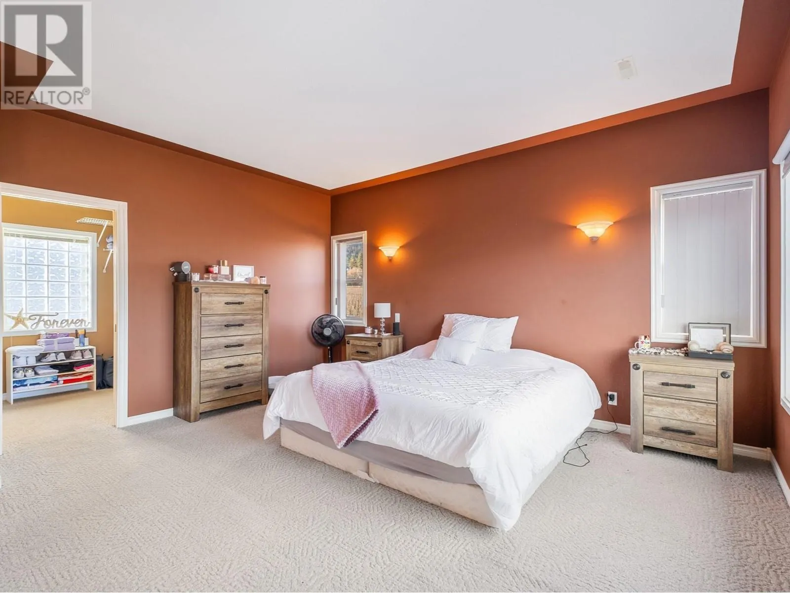 8211 Front Bench Road