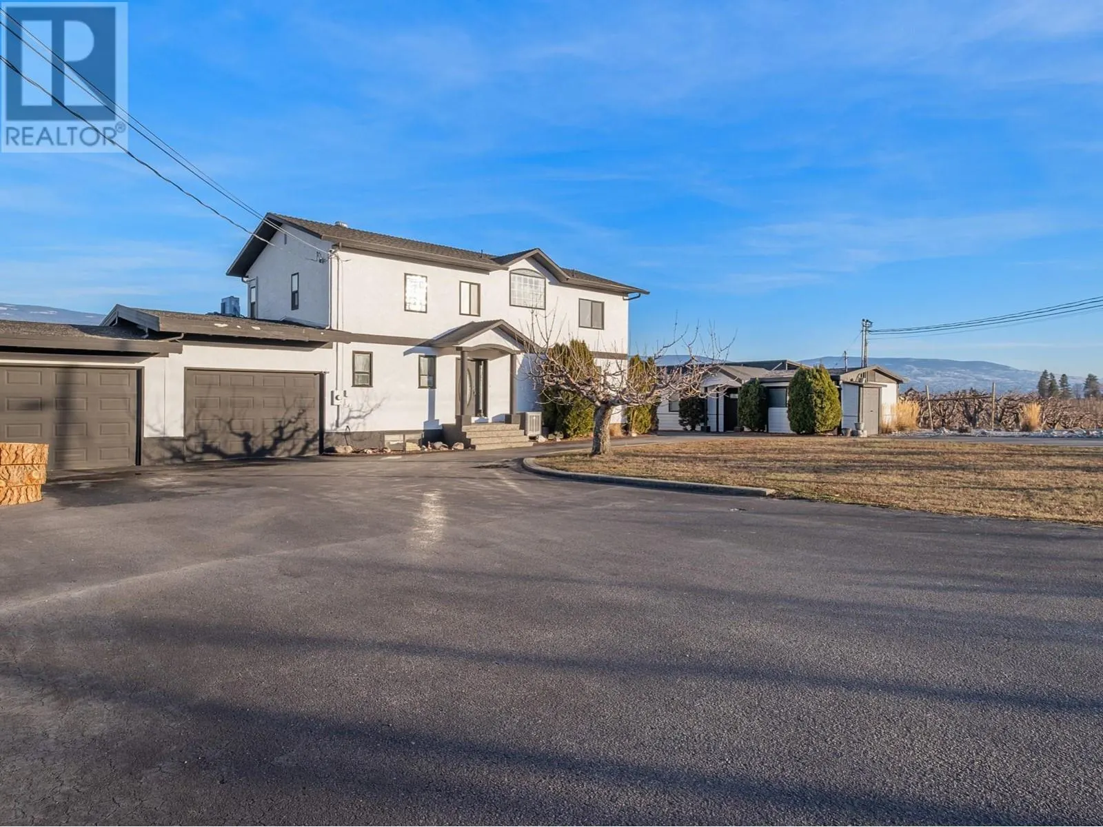 8211 Front Bench Road