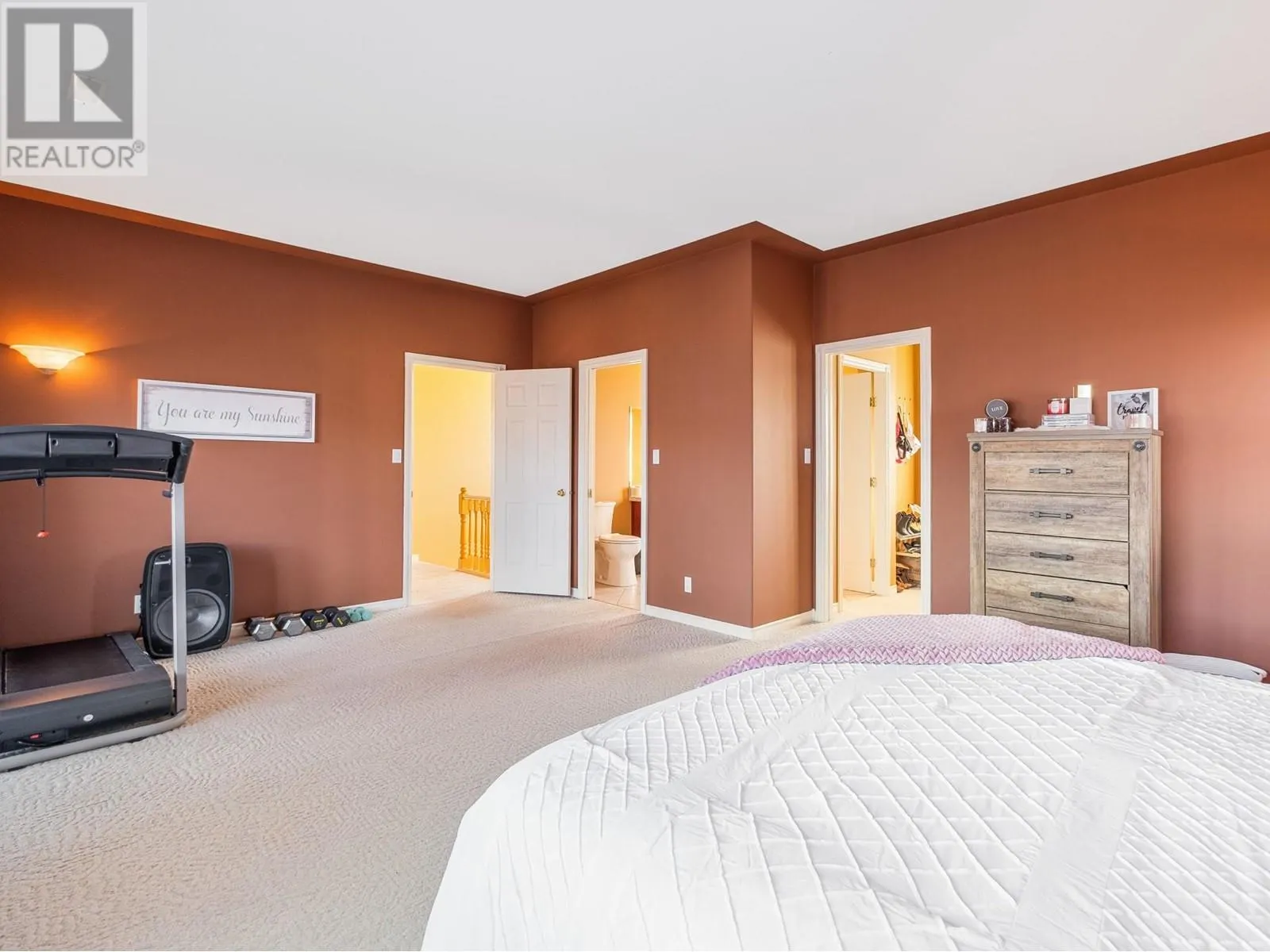 8211 Front Bench Road