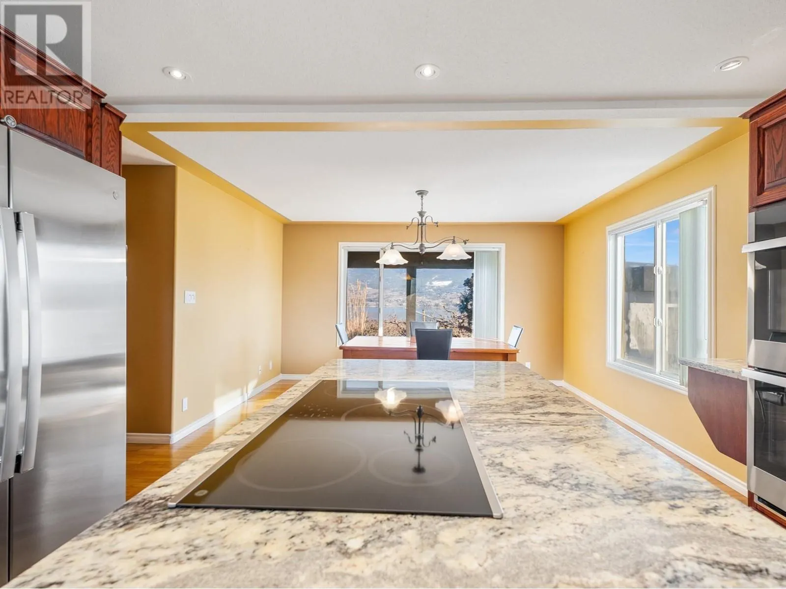 8211 Front Bench Road