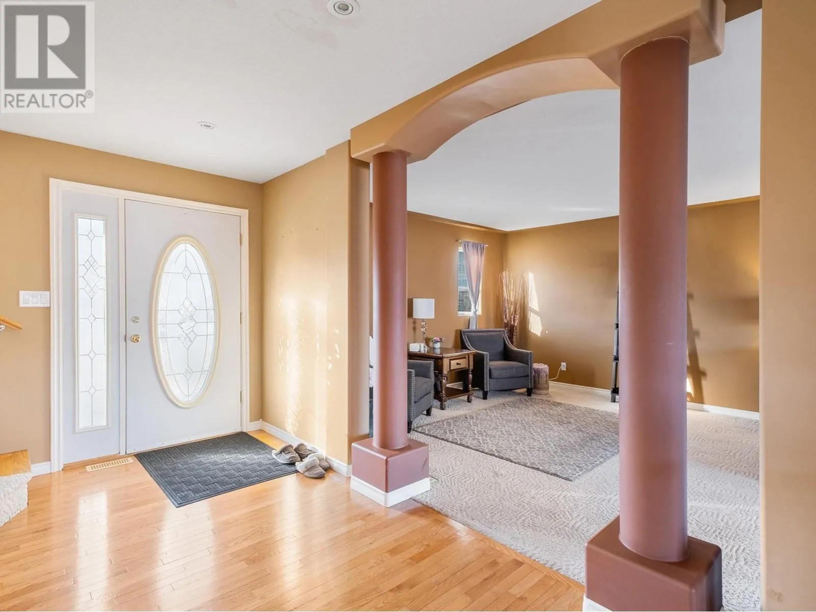 8211 Front Bench Road