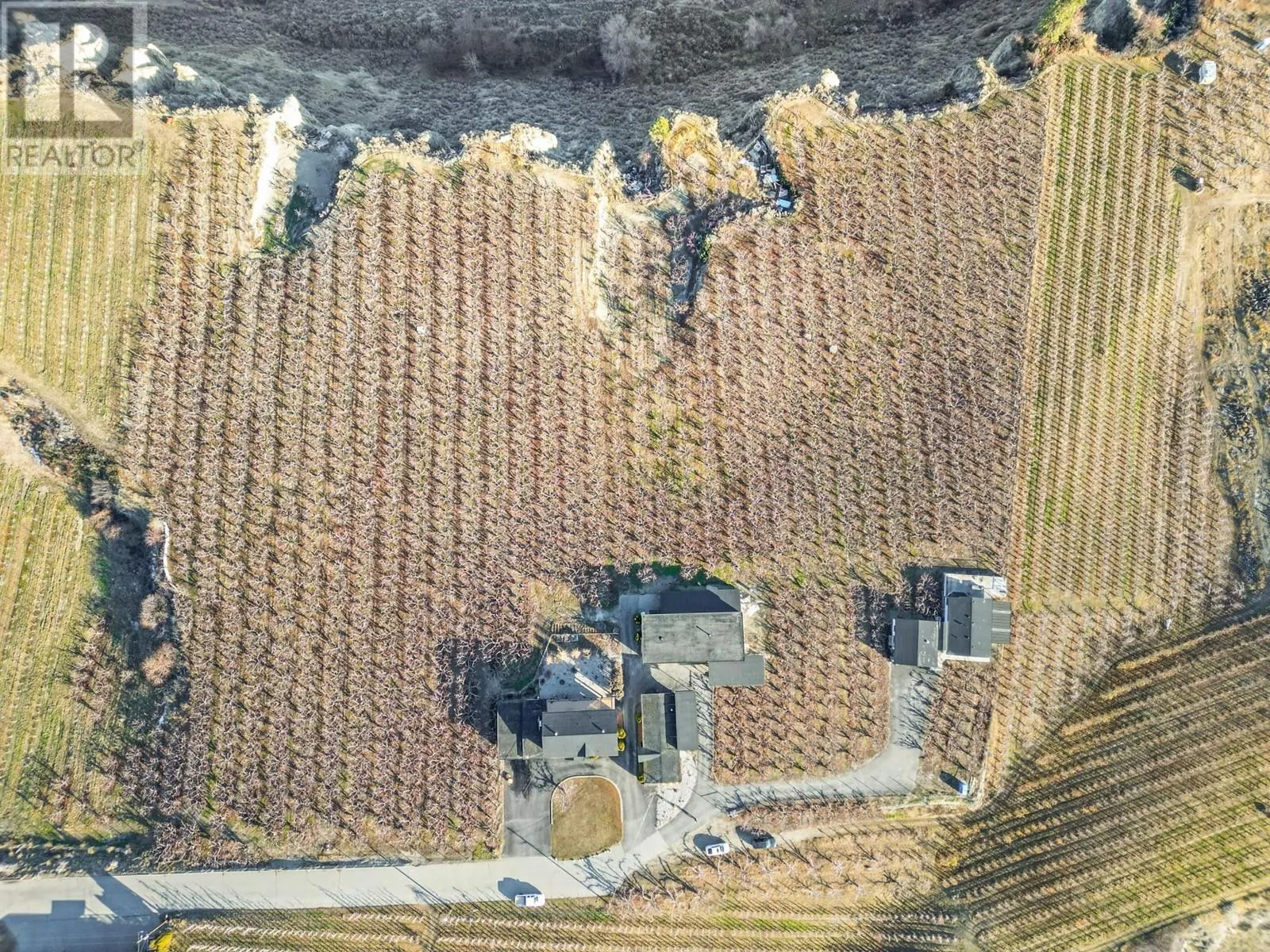 8211 Front Bench Road