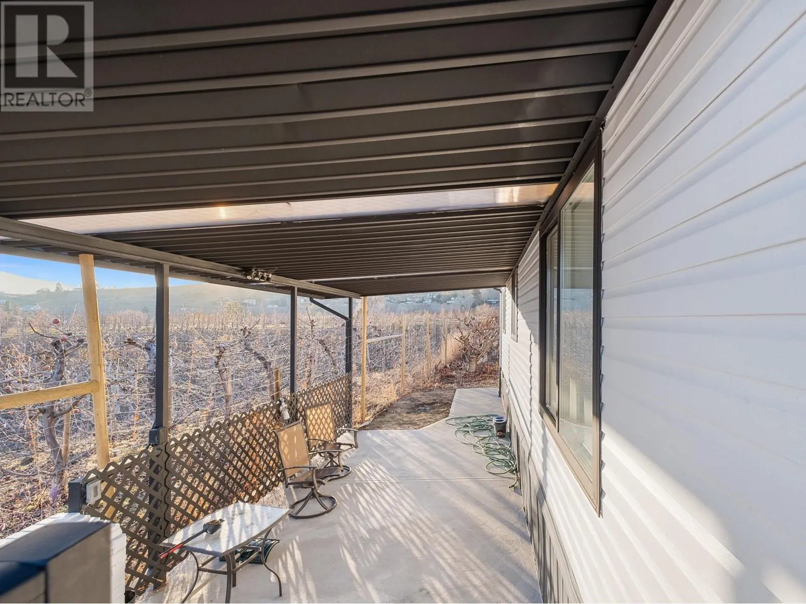 8211 Front Bench Road