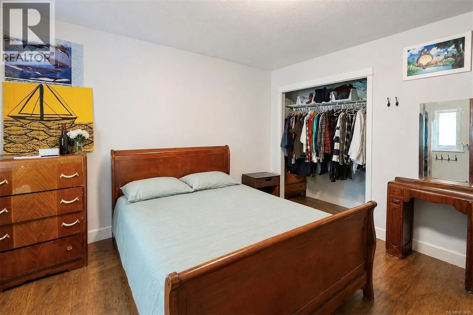 380 Pacific Cres