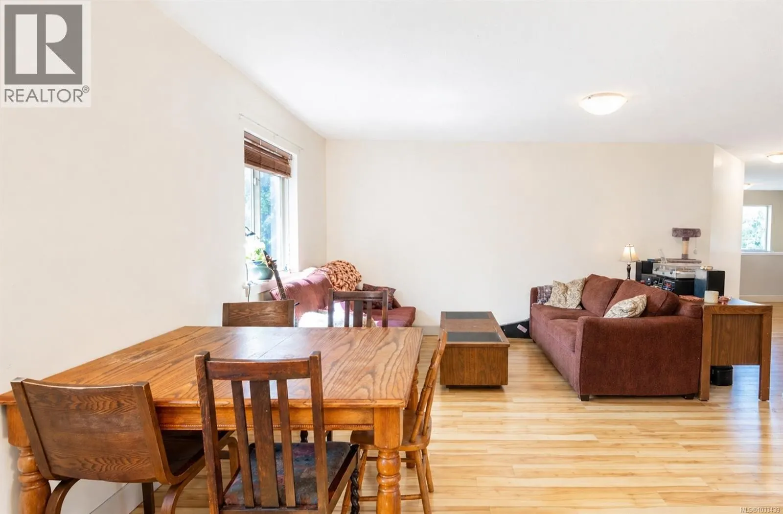 380 Pacific Cres